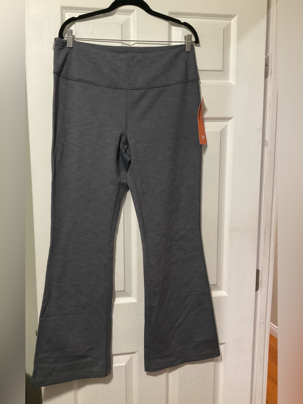 Lucy Gray Flare Leggings